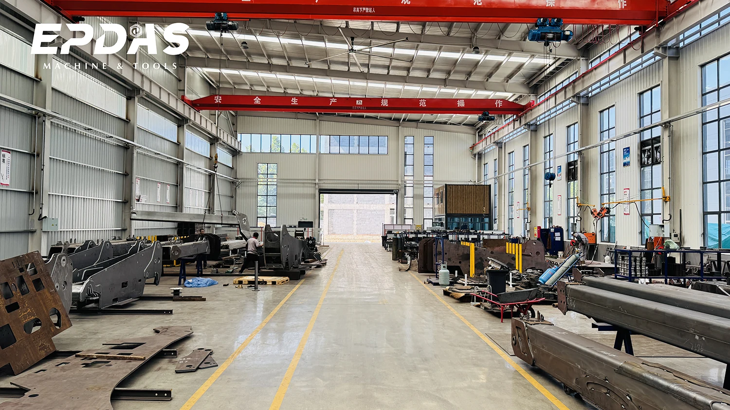 Equipment structures and workshop machinery inside a manufacturing hall